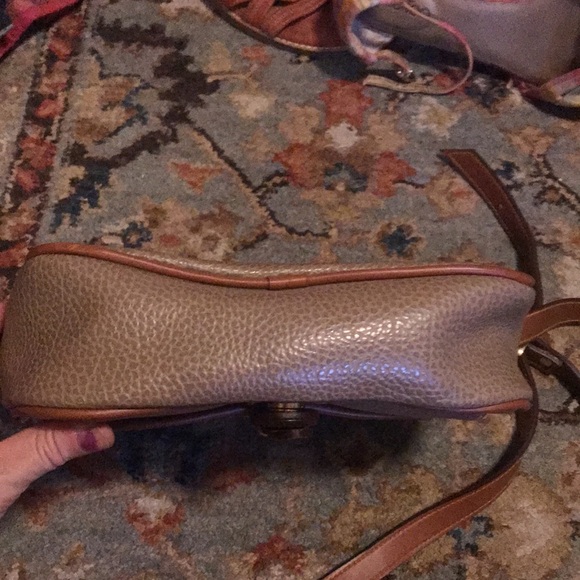 Vintage Dooney & Bourke Travel Purse - Picture 8 of 14